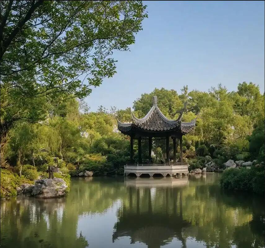 泰州海陵骤变餐饮有限公司